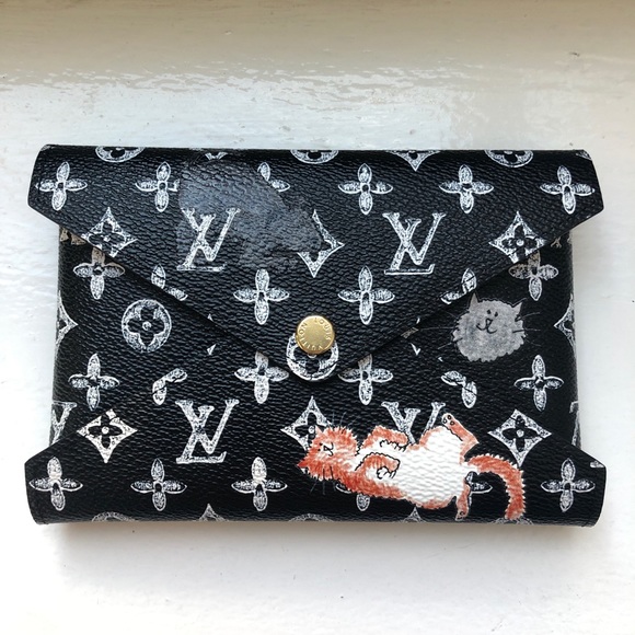 Louis Vuitton Handbags - Louis Vuitton Catogram Pochette Kirigami MM